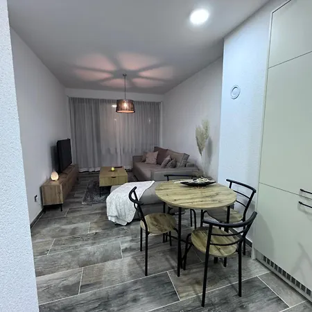 Lejlighed Ten Apartman Tuzla