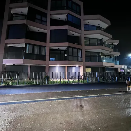 Lejlighed Ten Apartman
