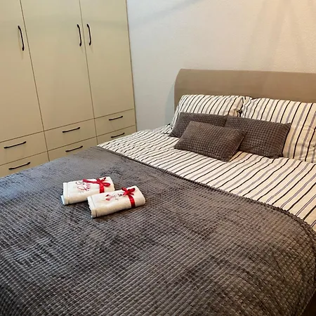 Lejlighed Ten Apartman *